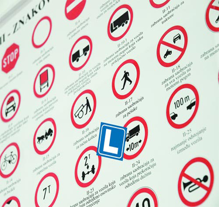 Online saobraćajni znakovi